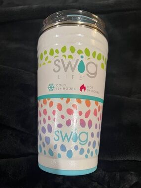 NWT Swig Life White Insulated Tumbler with Colorful Dot Pattern